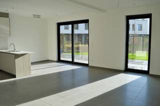 Gelijkvloers appartement  in het centrum van Mechelen.De ligging is uitstekend vlakbij het centrum van Mechelen, maar toch met de nodige rust.Dit...