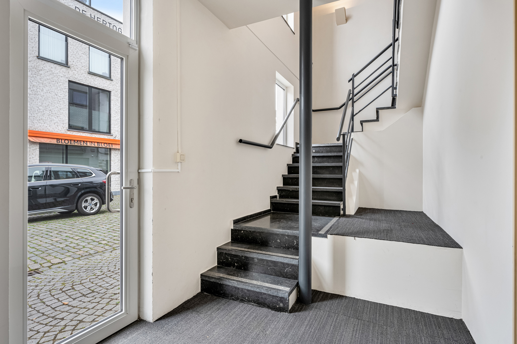 Commercial for rent in Ternat - photo 5