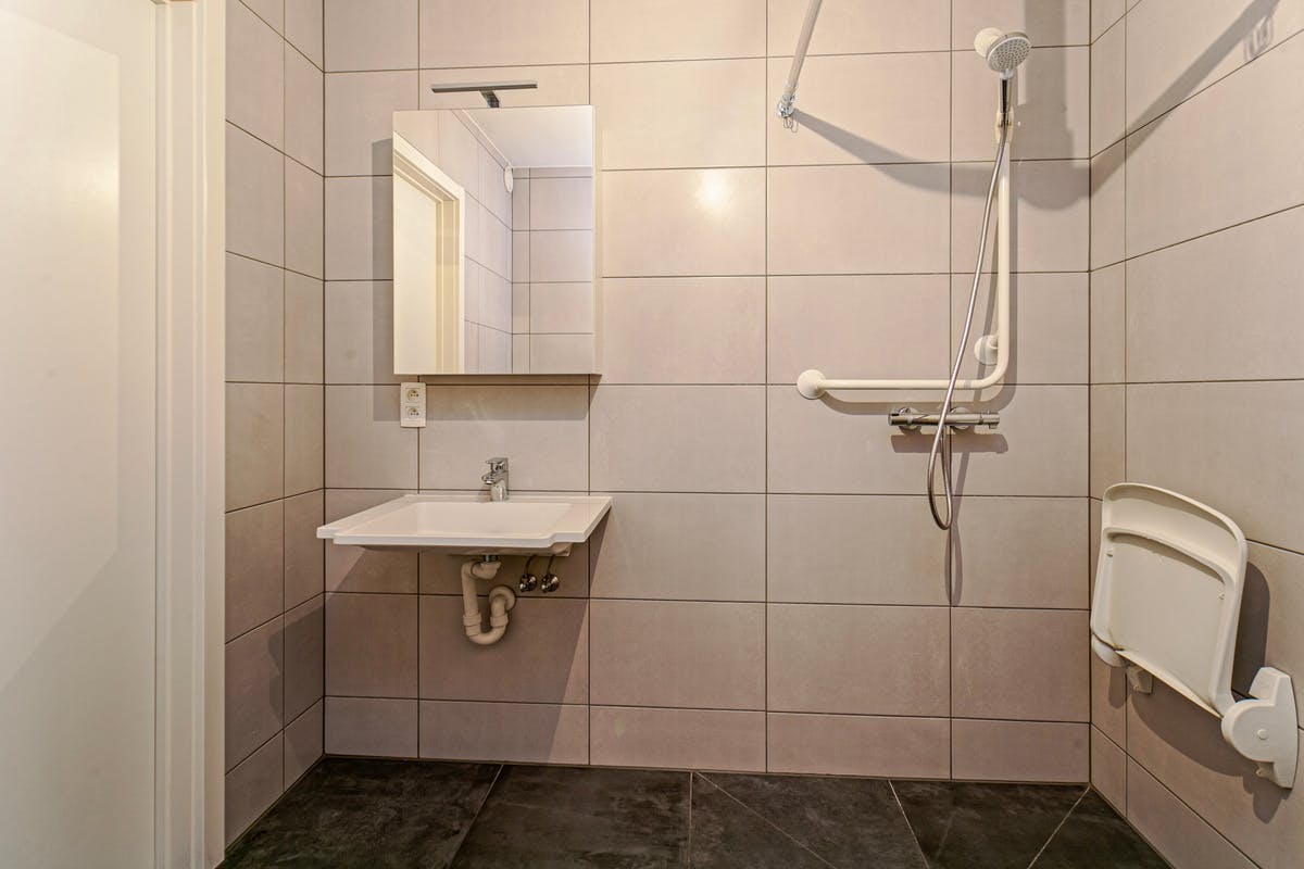Appartement meublé à vendre dans un emplacement privilégié à Anvers - photo 4