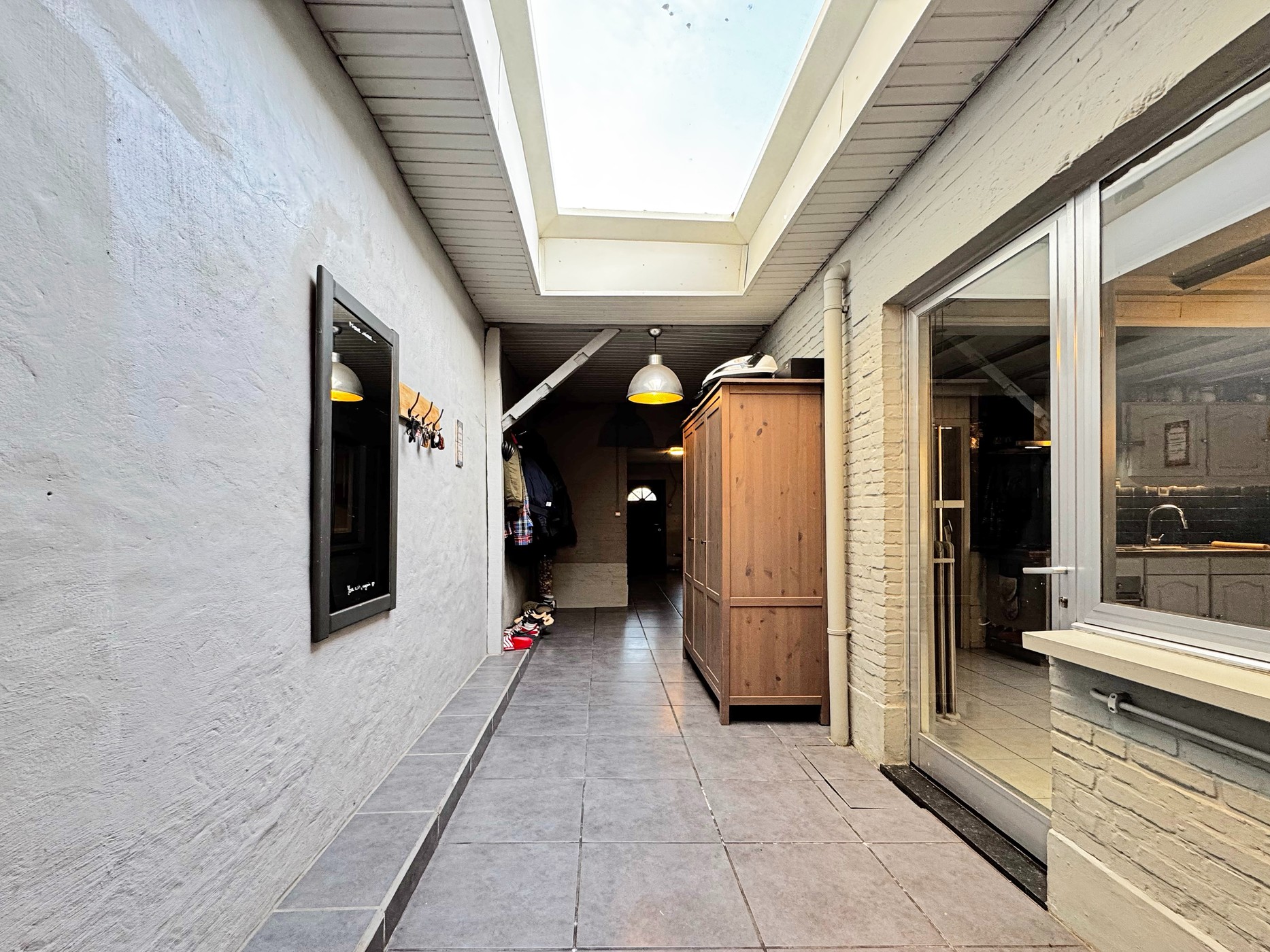 Rijwoning met 3 slaapkamers, zonnige tuin en garage vlakbij centrum Stabroek - photo 4