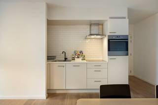 Knap éénslaapkamerappartement op het gelijkvloers te koop, gelegen vlak bij het viaduct in Gent. De Bellevuesite is een gegeerde locatie dankzij...