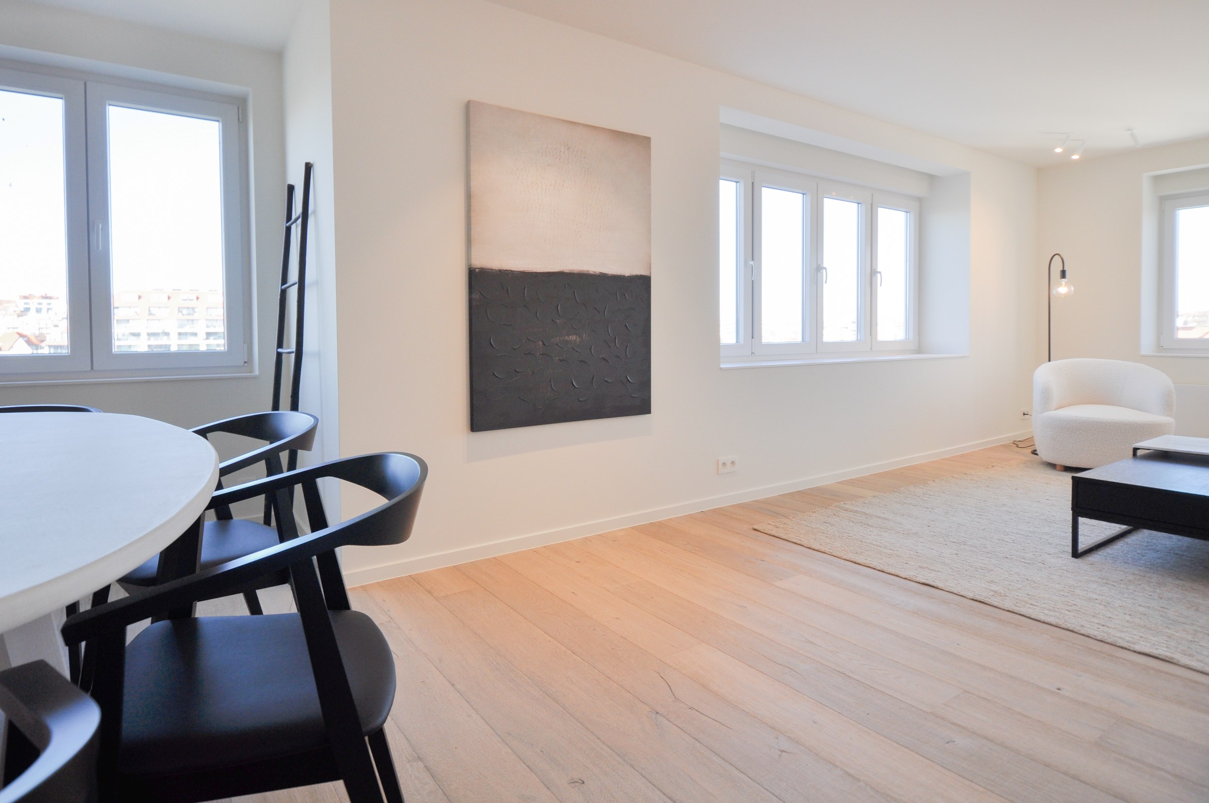 Rustig gelegen volledig gerenoveerd appartement met een weids zicht over het Zegemeer. - foto 5