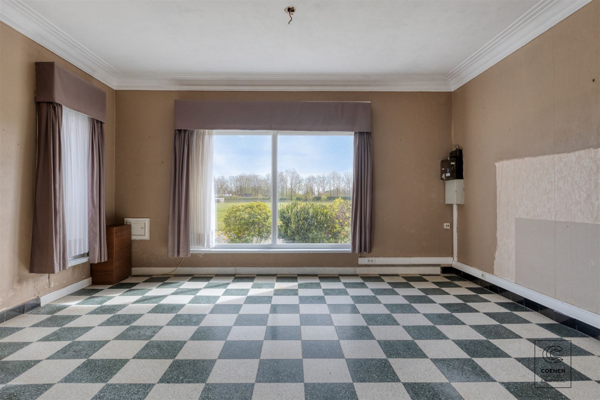 House to renovate with 2 bedrooms on prime location in Lier - photo 3