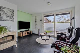 Welkom in Aarschot!Deze charmante gelijkvloerse woning heeft een strategische ligging, vlakbij de autosnelweg en toch te midden van de rust en de...