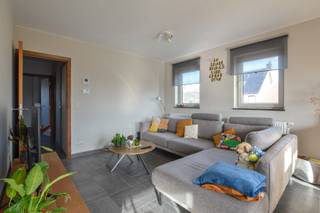 Recent appartement te huur nabij centrum van Westkerke. Het appartement bevindt zich op eerste verdieping en beschikt over een inkom, ruime...