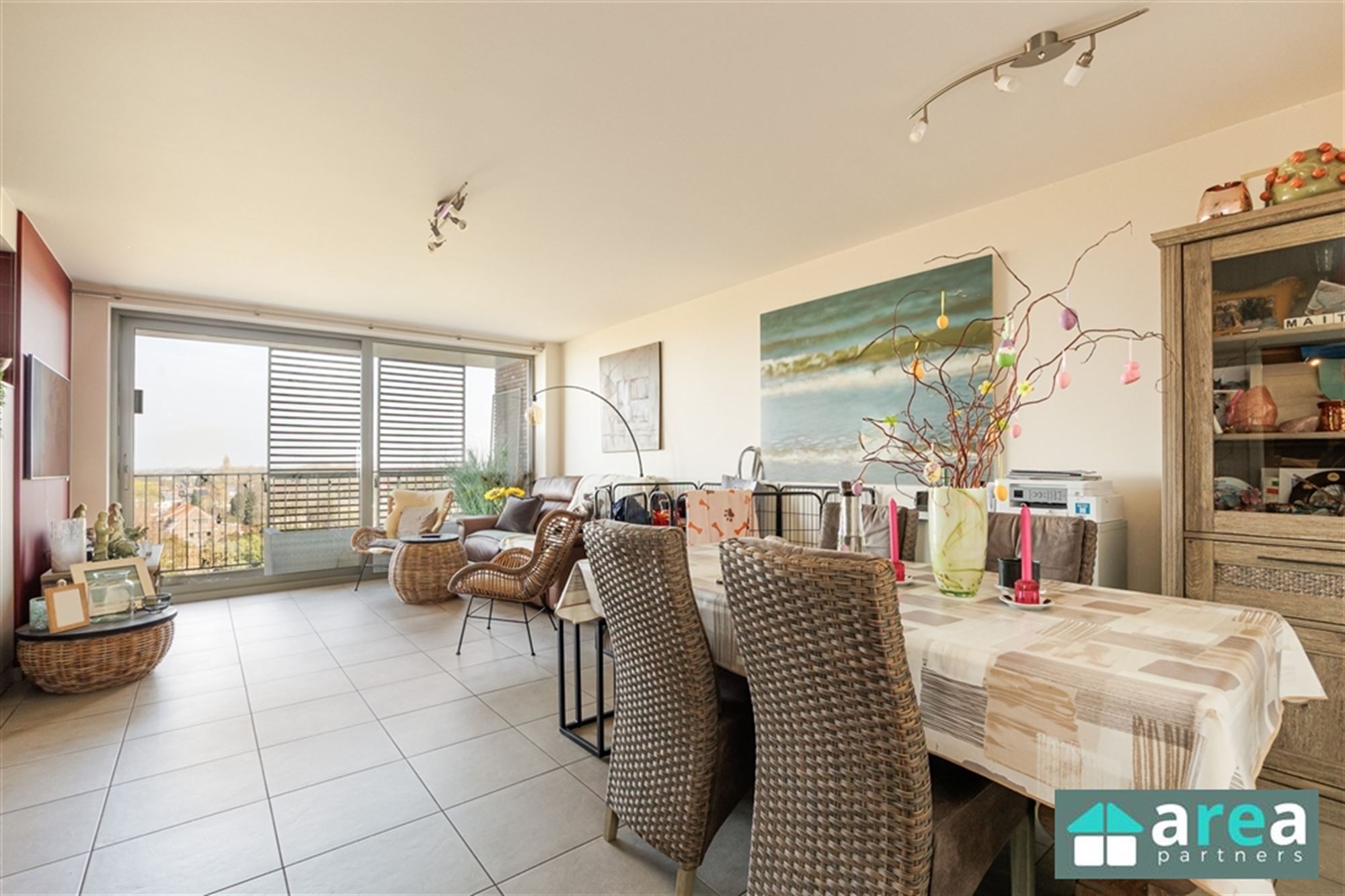 Instapklaar en lichttijk appartement (BJ:2017) - foto 2