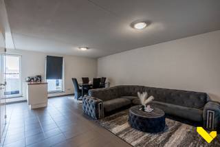 Appartement met groot terras op wandelafstand van het centrum!Het appartement bevindt zich op de tweede verdieping en is bereikbaar met de...