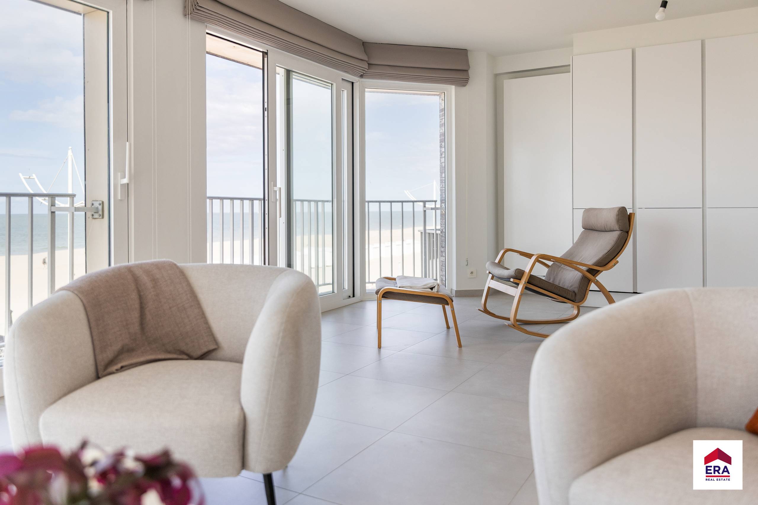 Uniek hoekappartement te koop op de zeedijk te Koksijde! - foto 2