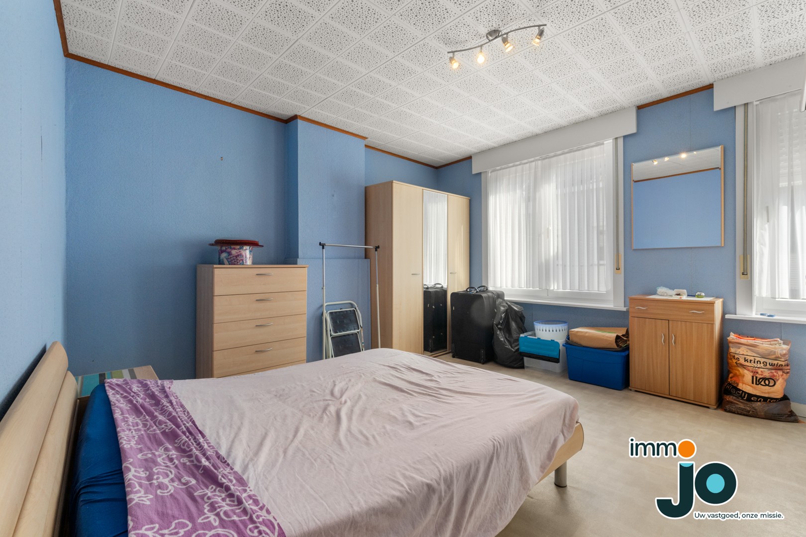 Instapklare en ruime gezinswoning met 4 Slaapkamers in het Centrum van Oostende, vlakbij het strand en de zee en ideaal voor eigen bewoning of 2e verblijf - foto 5