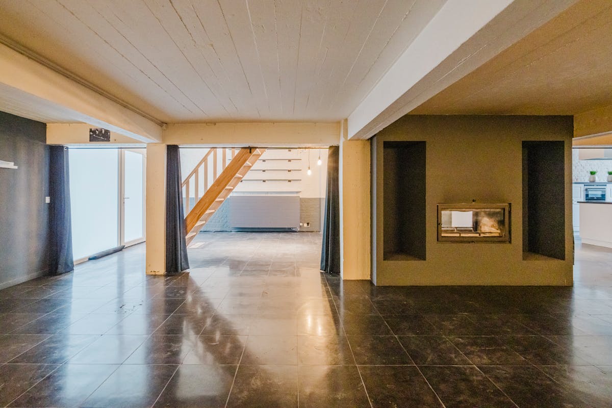 Maison unique de 5 chambres à vendre dans le centre de Desselgem - photo 4