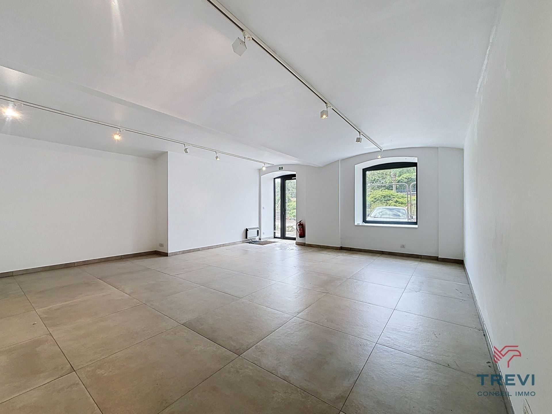 Commercial for rent in Tubize