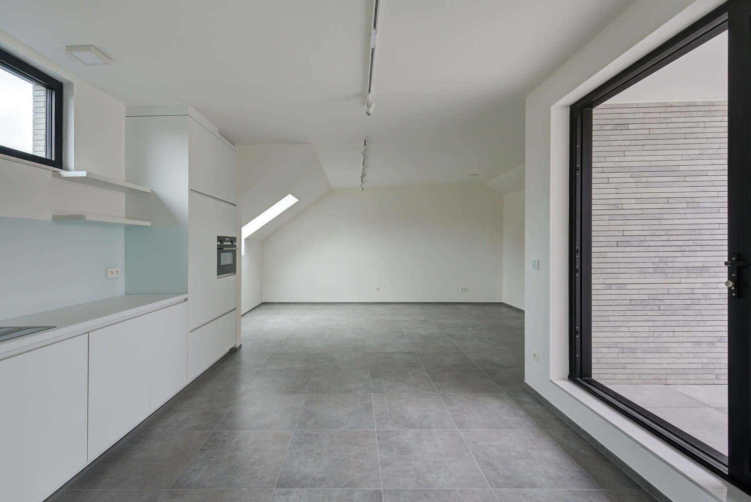 Apartment for rent in Bilzen-Hoeselt with 1 bedroom - photo 3