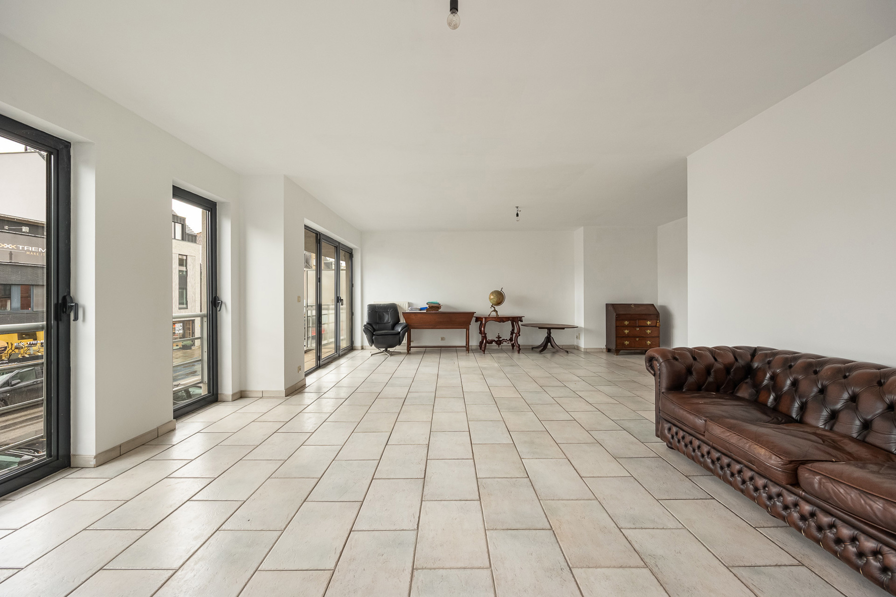 RUIM APPARTEMENT MET GROOT TERRAS EN ONDERGRONDSE GARAGE - foto 5