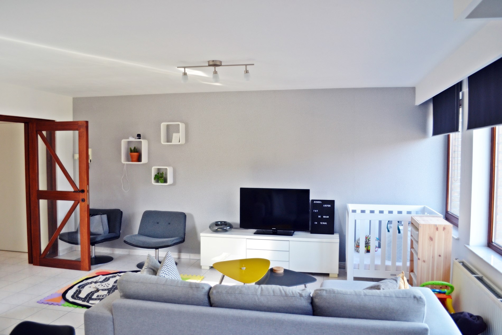 Leuk appartement met 2 slaapkamers en staanplaats. - foto 2