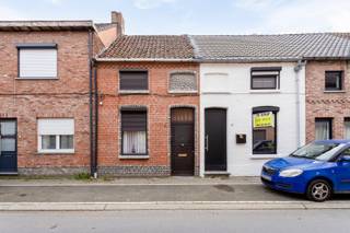 Deze gezinswoning is gelegen in het centrum van Hamme op korte afstand van alle verbindingswegen, winkels, scholen en tal van andere faciliteiten.U...