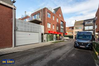 Dit appartementsgebouw bevindt zich pal in het centrum van AartselaarDe gunstige ligging resulteert dan ook in een mooie mobiscore van 8.2/10.Het...