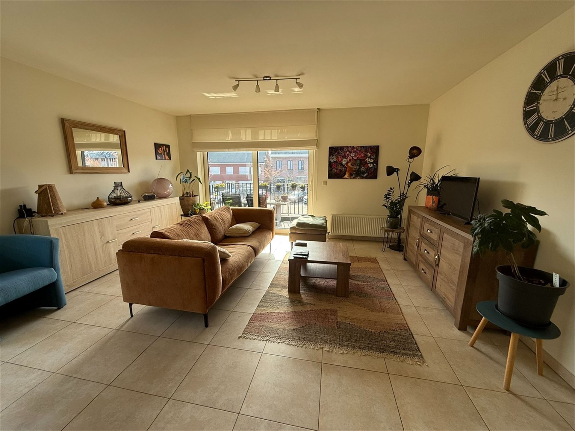 Ruim Appartement met 2 slpk, zuidgericht terras en tuin. Garagebox inclusief. - foto 4