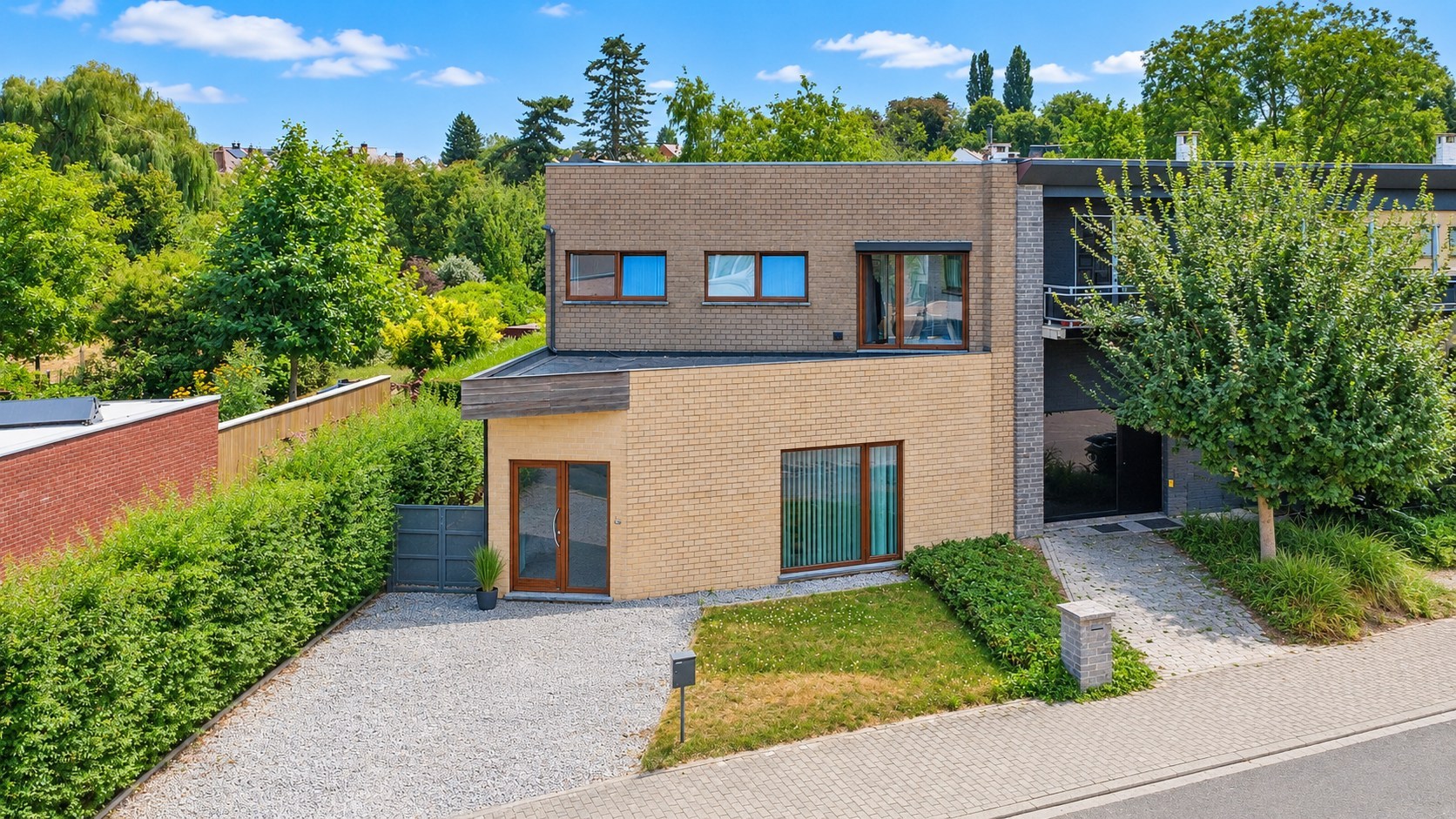 House for sale in Halle