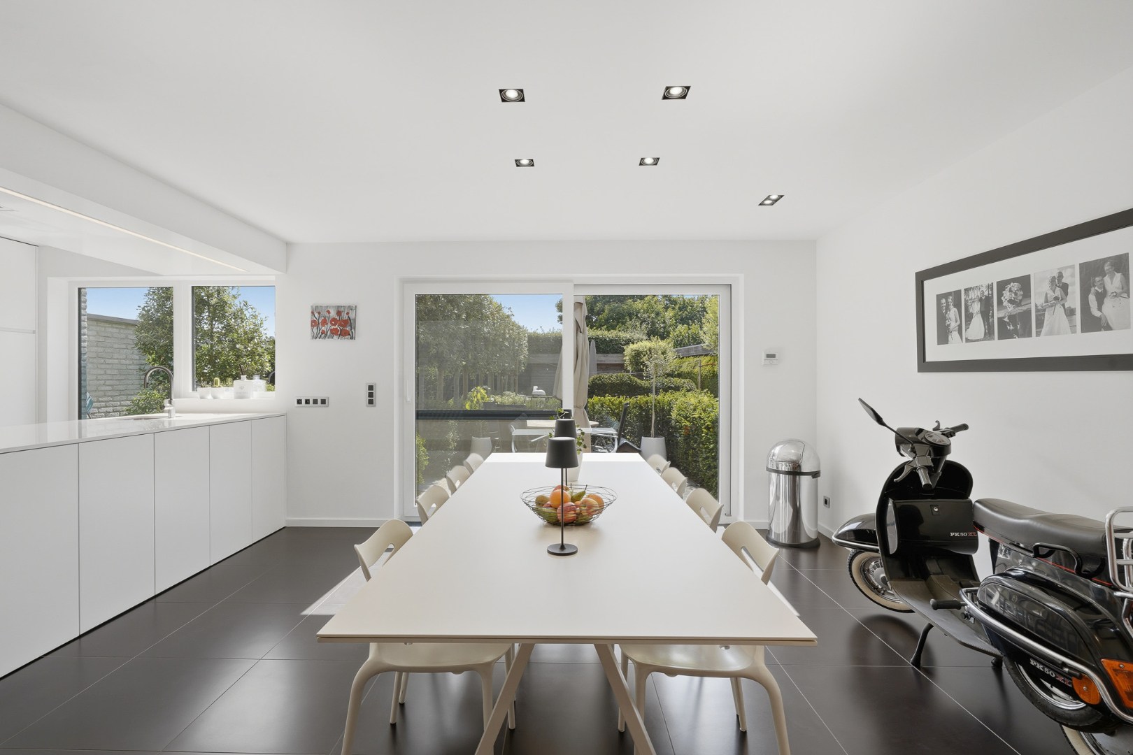 Moderne halfopen bebouwing met zonnige tuin en hoogwaardige afwerking - foto 5
