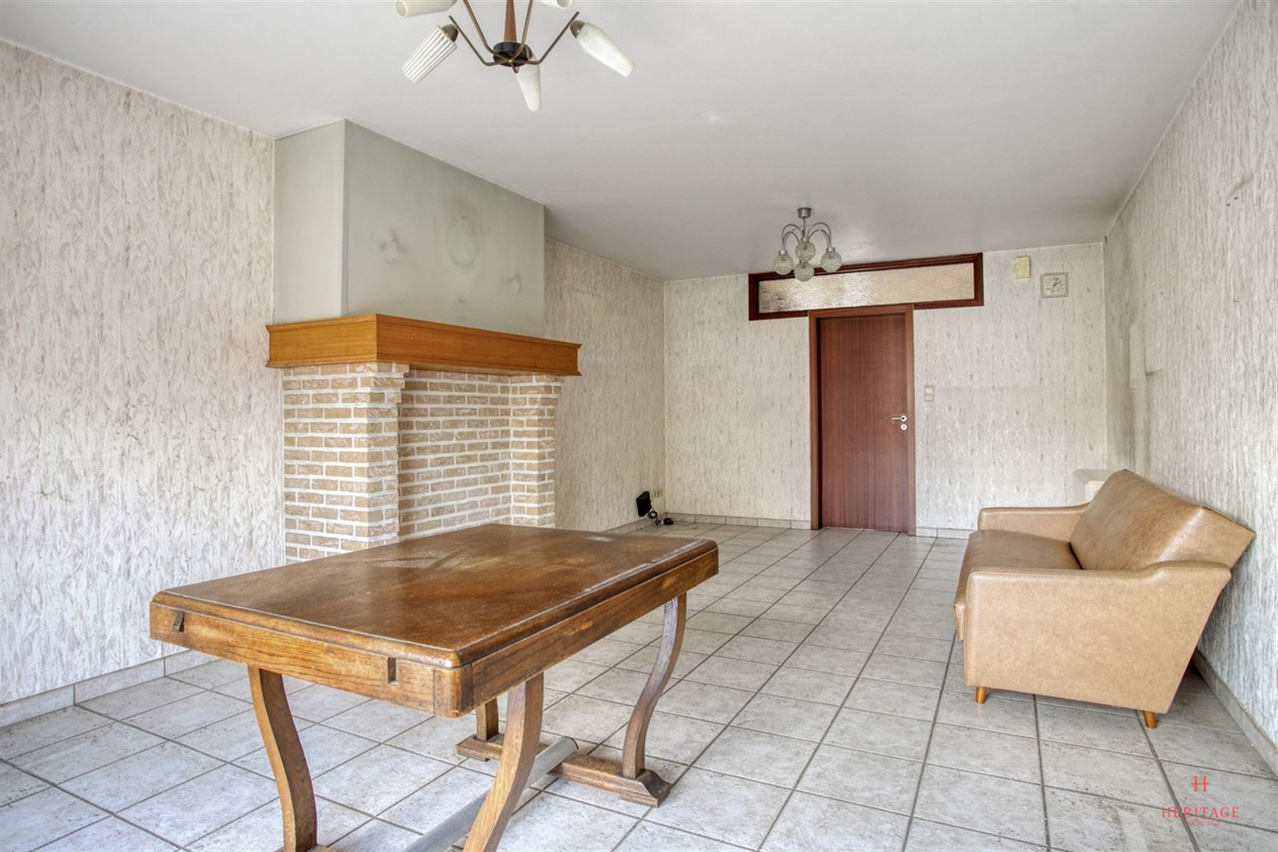 Ruime en rustig gelegen woning met inpandige garage - foto 3