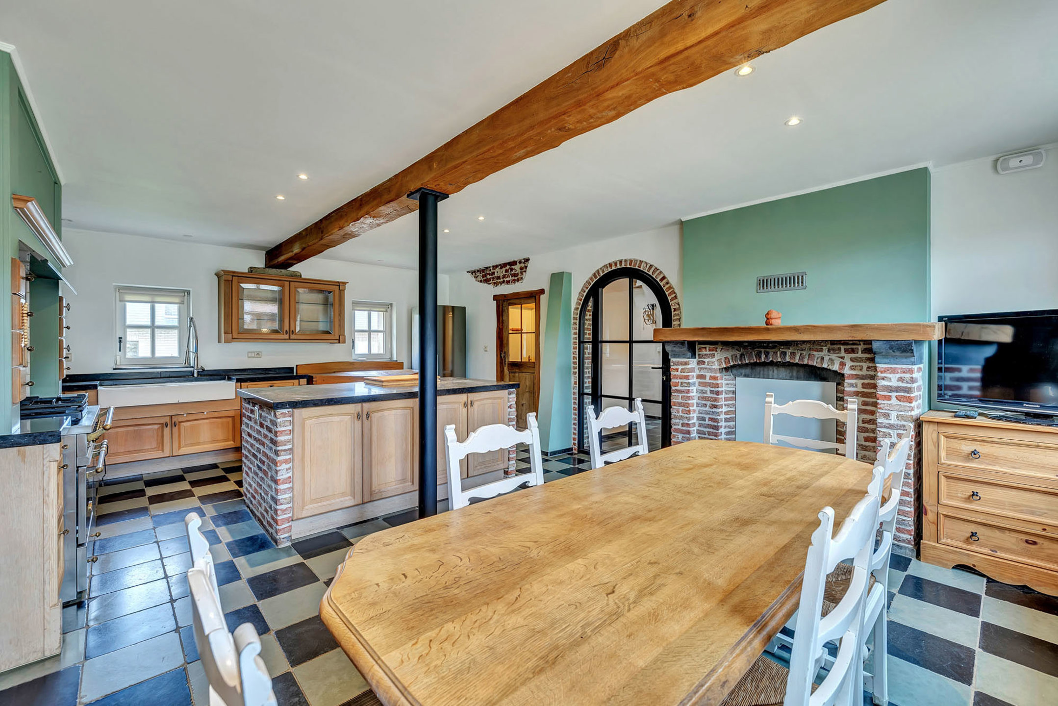 Unieke landelijke woning met zwembad te huur - foto 3