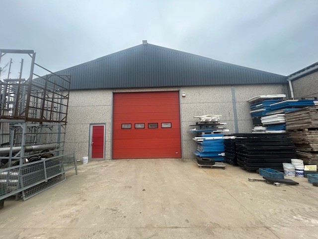 Commercial for rent in Zonnebeke - photo 1