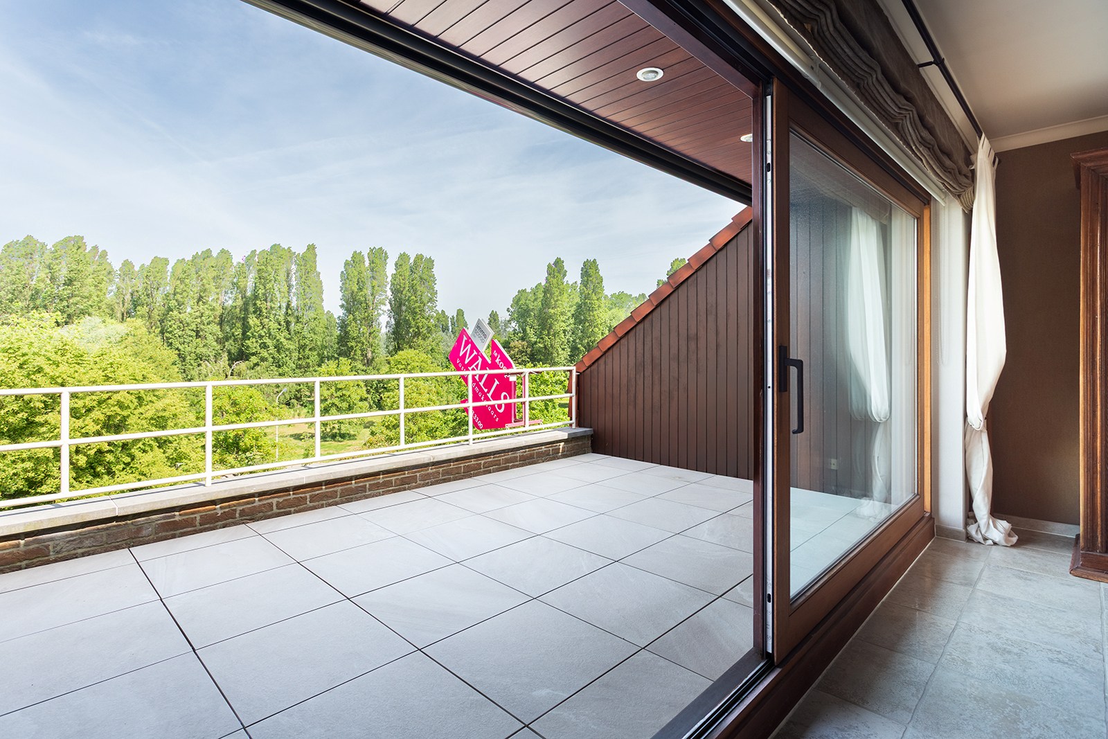 Ruim en lichtrijk duplex met 2 terrassen. - foto 4