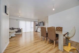 Vergund appartementsgebouw bestaande uit 3 verhuurde 3 slk appartementen + 1 garagebox in Deurne! Ontdek deze unieke kans in een kleinschalig gebouw...