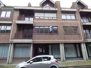 Charmant appartement met 1 slaapkamer en garage in Baasrode  Welkom in dit knusse en goed onderhouden appartement, ideaal gelegen in een rustige...