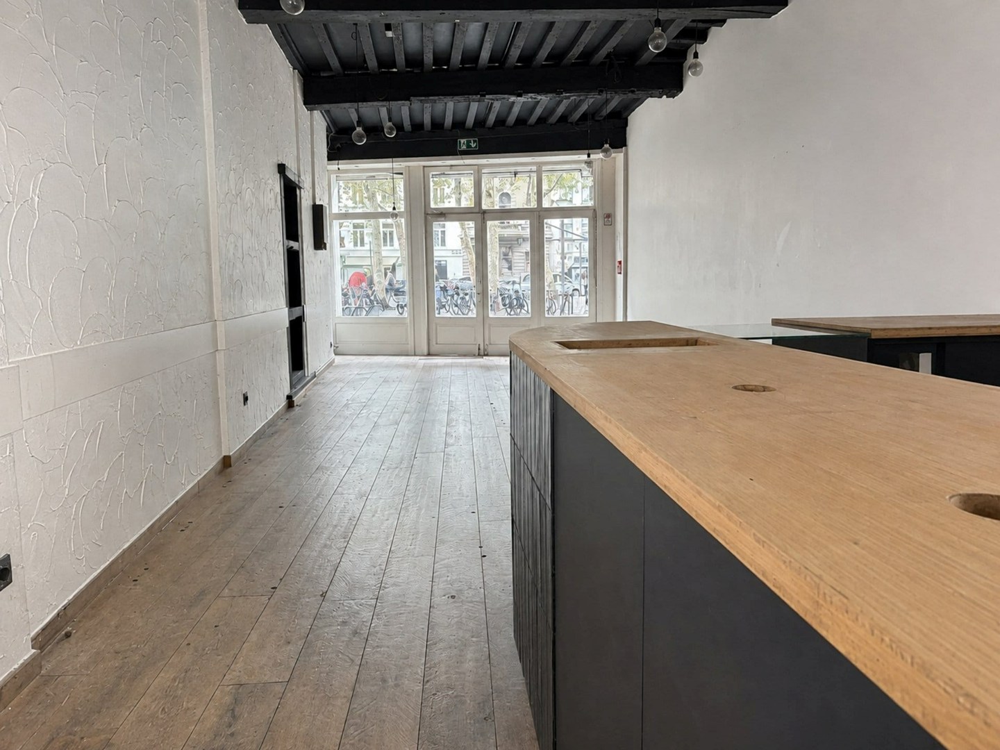 Commercial for rent in Antwerp - photo 4