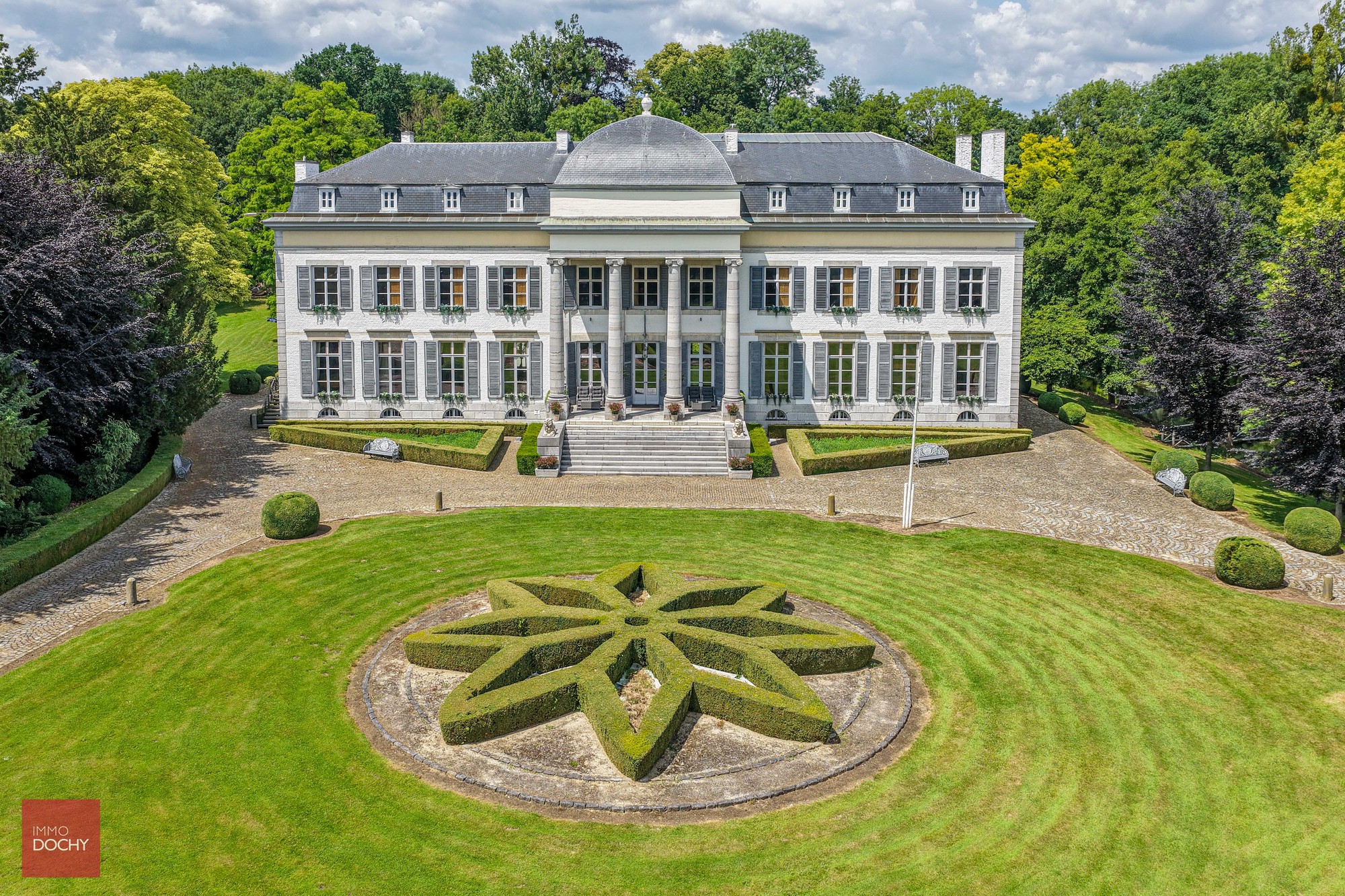 Prachtig gerestaureerd authentiek landhuis te Gors-Opleeuw (gelegen tussen Hasselt en Tongeren) - foto 4