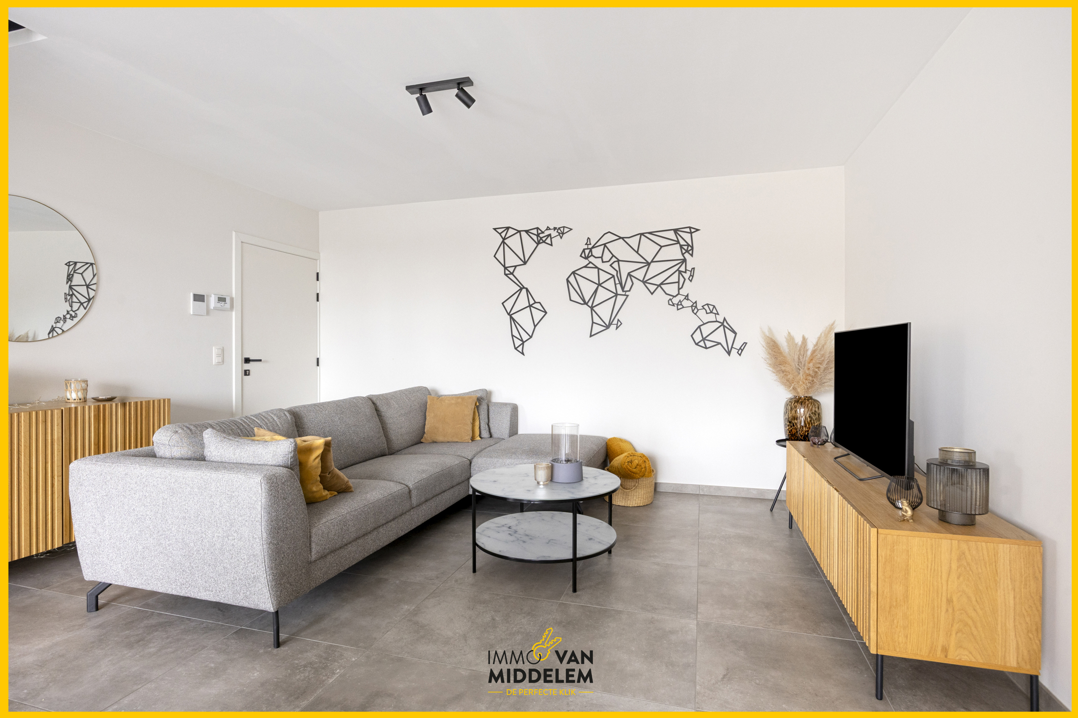 INSTAPKLAAR DUPLEX MET 2 KAMERS EN TERRAS - foto 2