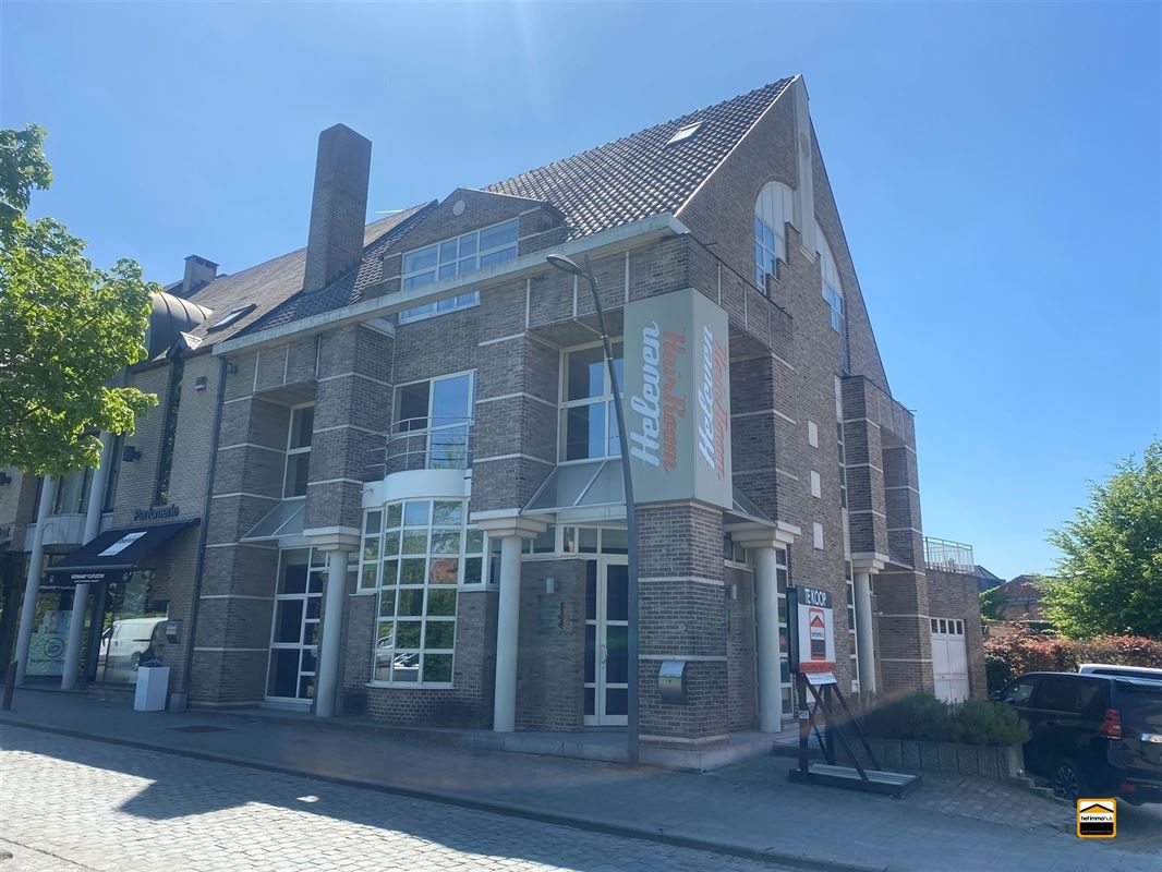 Commercial à vendre à Diepenbeek avec 5 chambres - photo 2