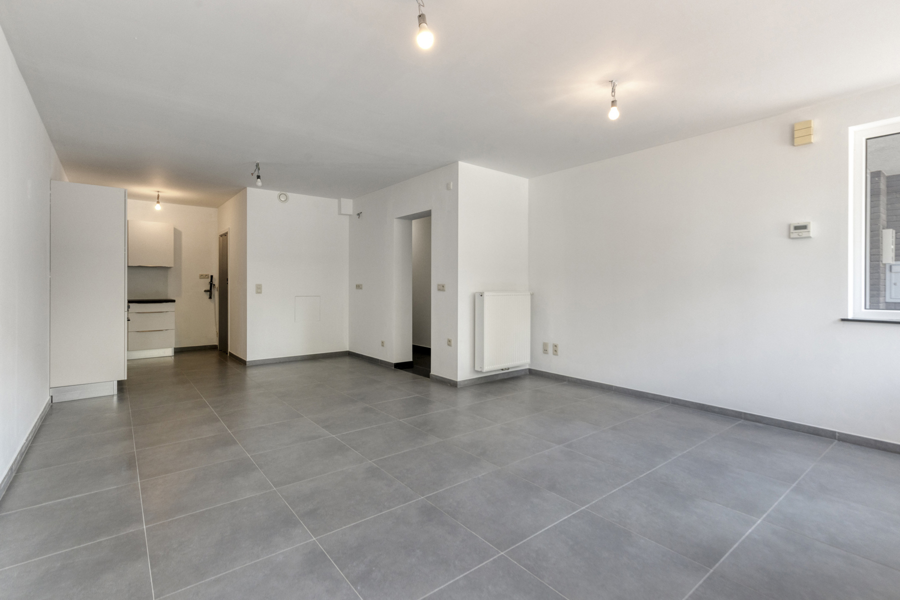 Centraal gelegen gelijkvloers appartement met 2 slaapkamers - foto 5