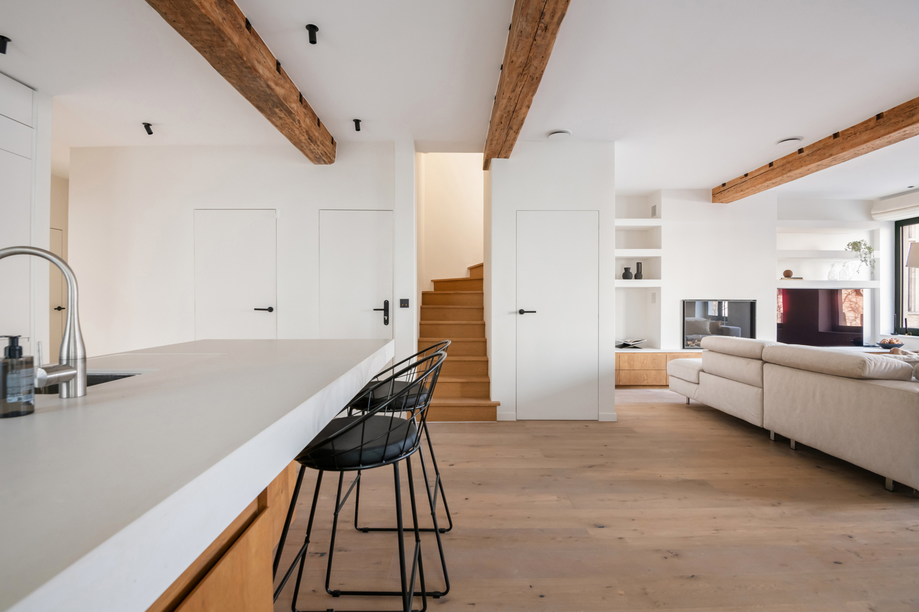 Instapklare duplex penthouse met zeer ruim terras! - foto 4