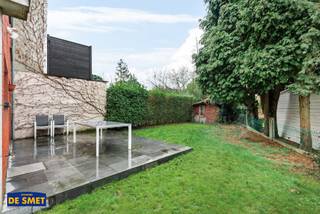 Bent u op zoek naar een rustig gelegen ééngezinswoning?Dan is deze te renoveren bel-etage op wandelafstand van het centrum én gelegen tussen de A12...