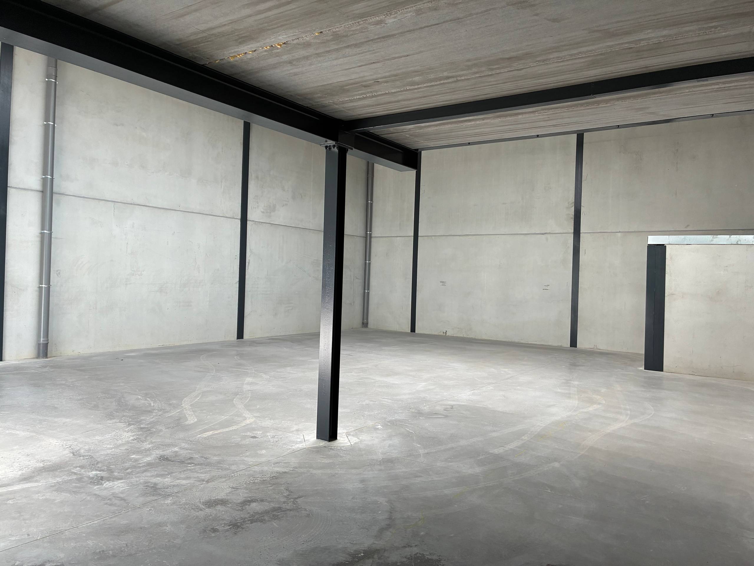 Commercial for rent in Pittem - photo 3