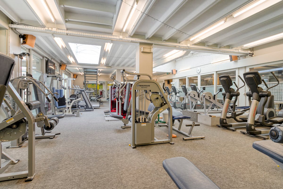 Sports center with home for sale in Roeselare - photo 3