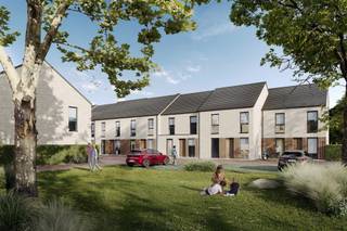 Een knappe en ruime nieuwbouwwoning met een bewoonbare oppervlakte van 205 m², op een centrale doch rustige locatie, voorzien van alle...