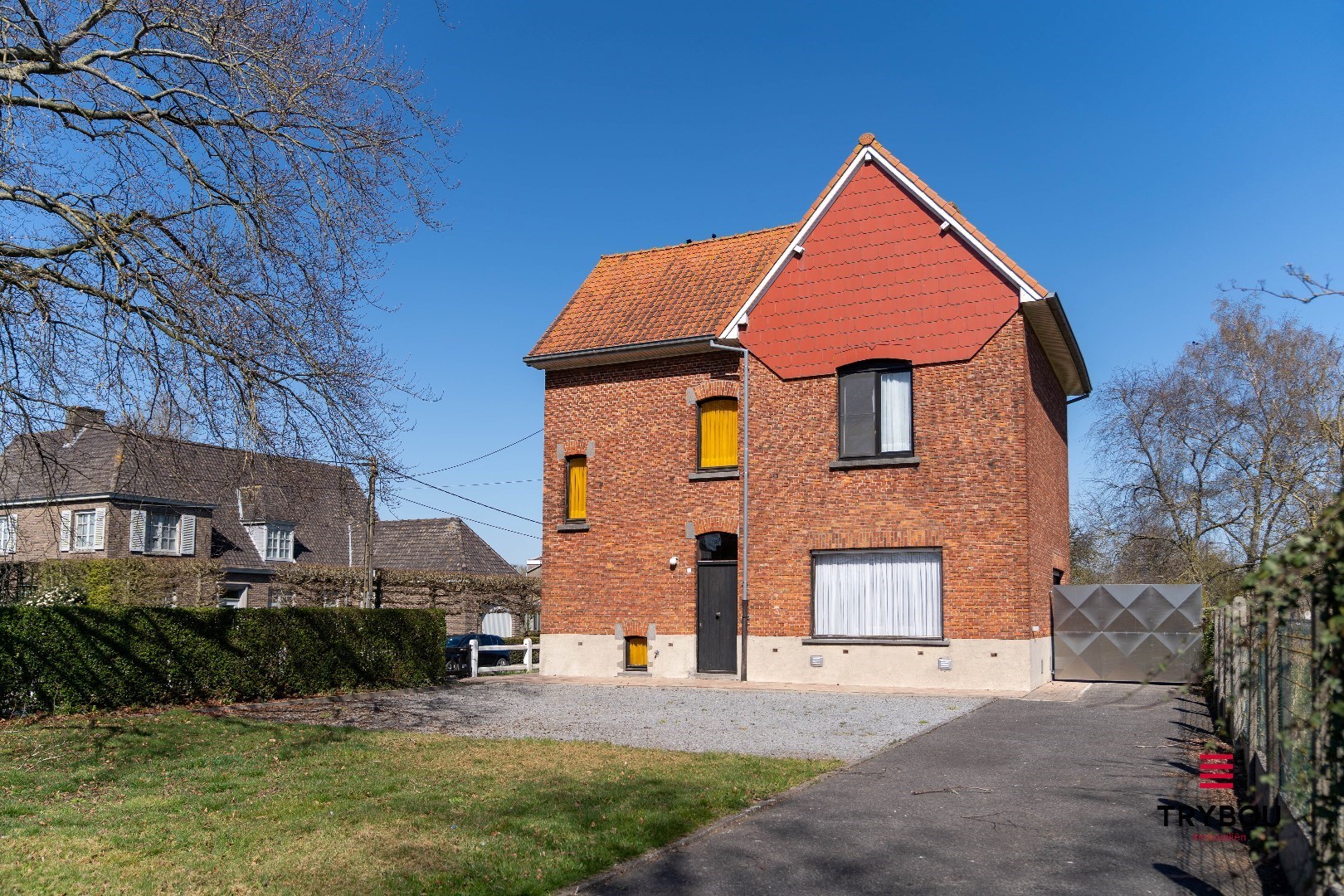 🏡 Ruime woning met potentieel op groot perceel in het centrum van Langemark - foto 2