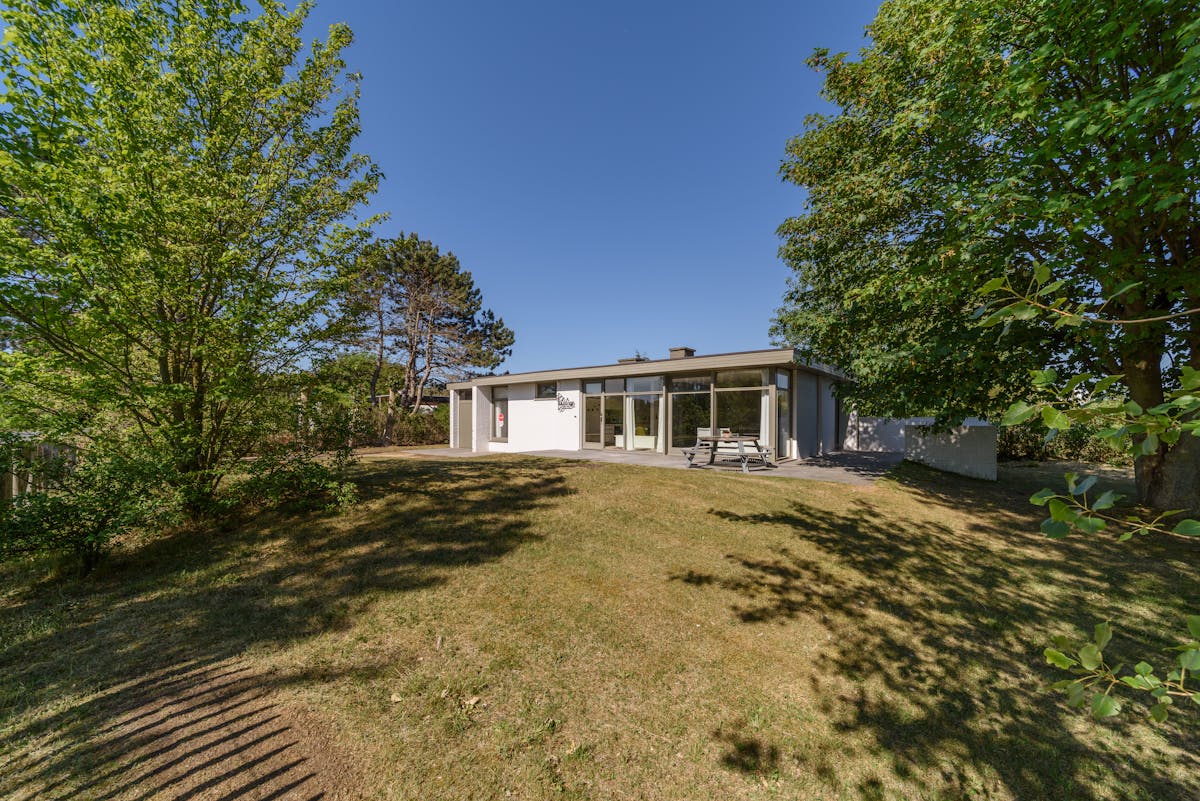 Villa "Polytone" met zicht op de duinen in Oostduinkerke - foto 1