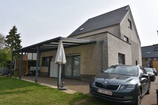 UITZONDERLIJK GELIJKVLOERS APPARTEMENT (165M²) MET 4 SLAAPKAMERS, TUIN EN UITGEBREIDE PARKEERMOGELIJKHEDENBent u op zoek naar de ruimte en de troeven...