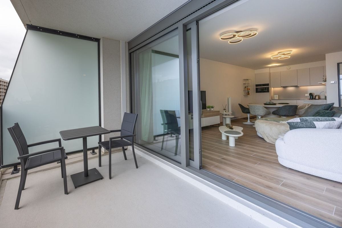 Luxueus appartement met ruim terras en zeezicht - foto 2