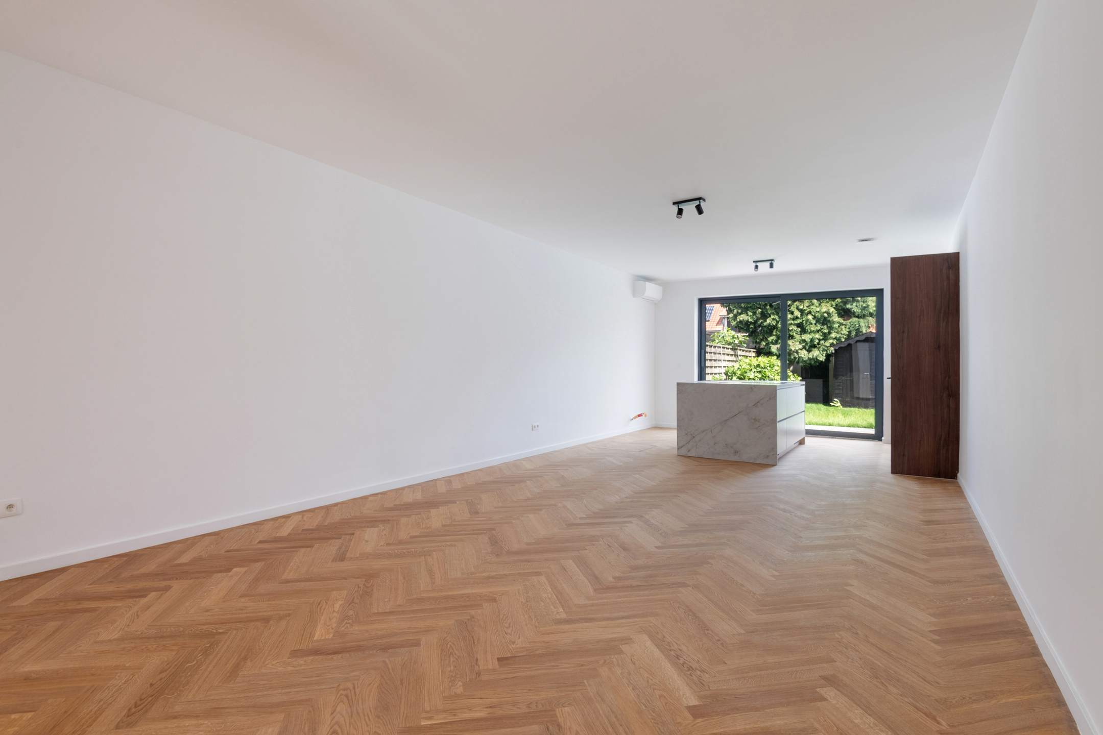 Gerenoveerde woning met 3 slpks + tuin - foto 5