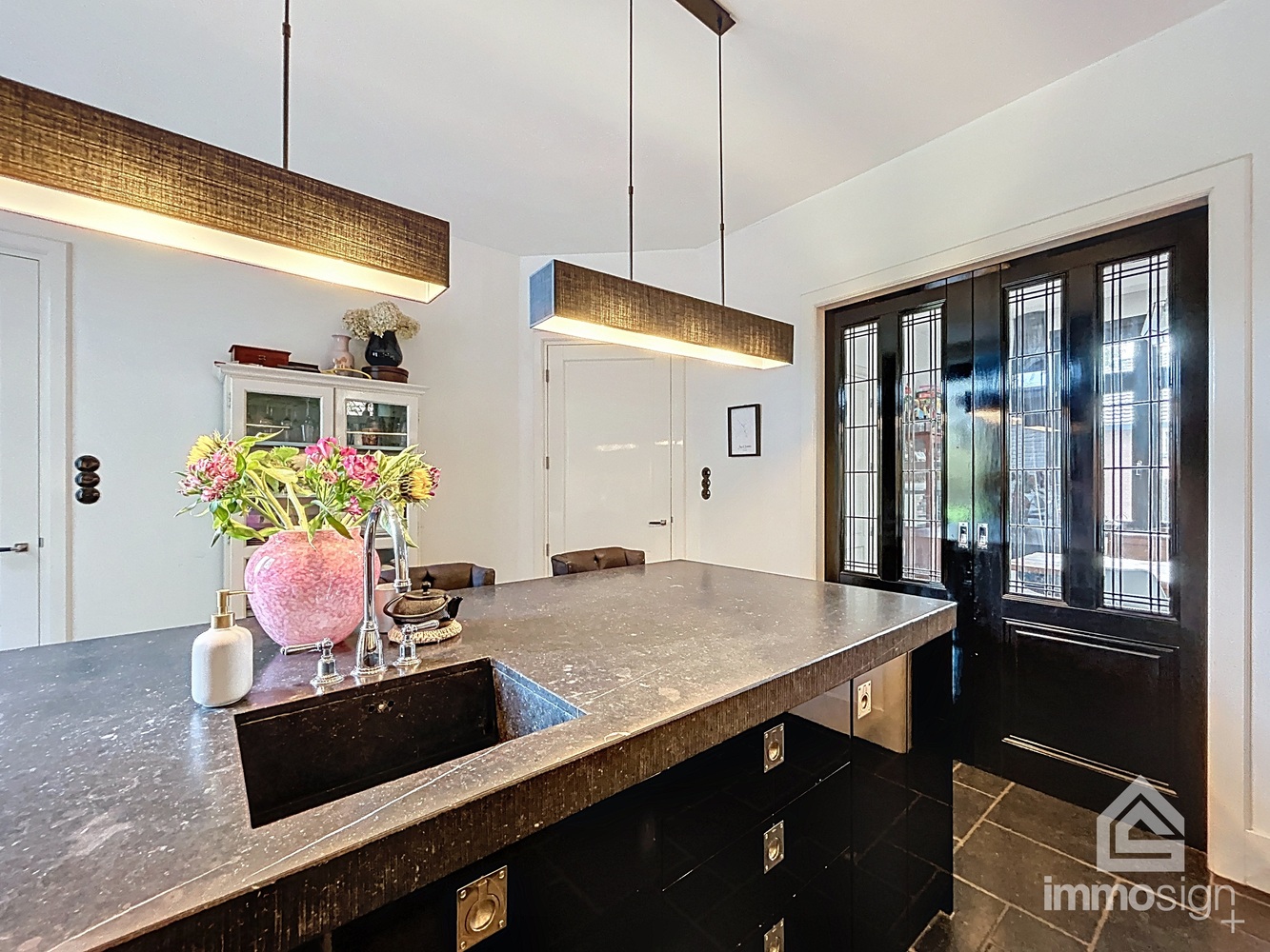 Exclusief gerenoveerd herenhuis vol karakter te Molenbeersel! - photo 5