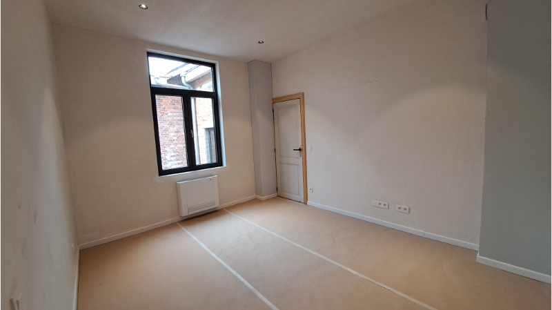 Gerenoveerde Herenwoning met Terras te huur in Brugge - foto 5