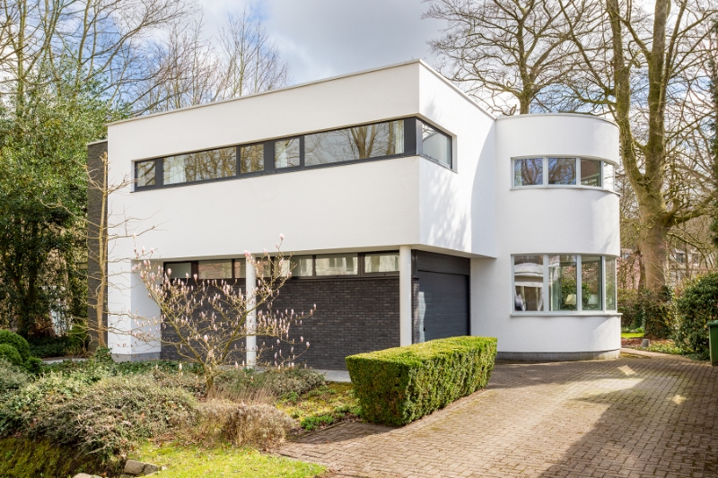 House for sale in Brasschaat with 4 bedrooms - photo 2