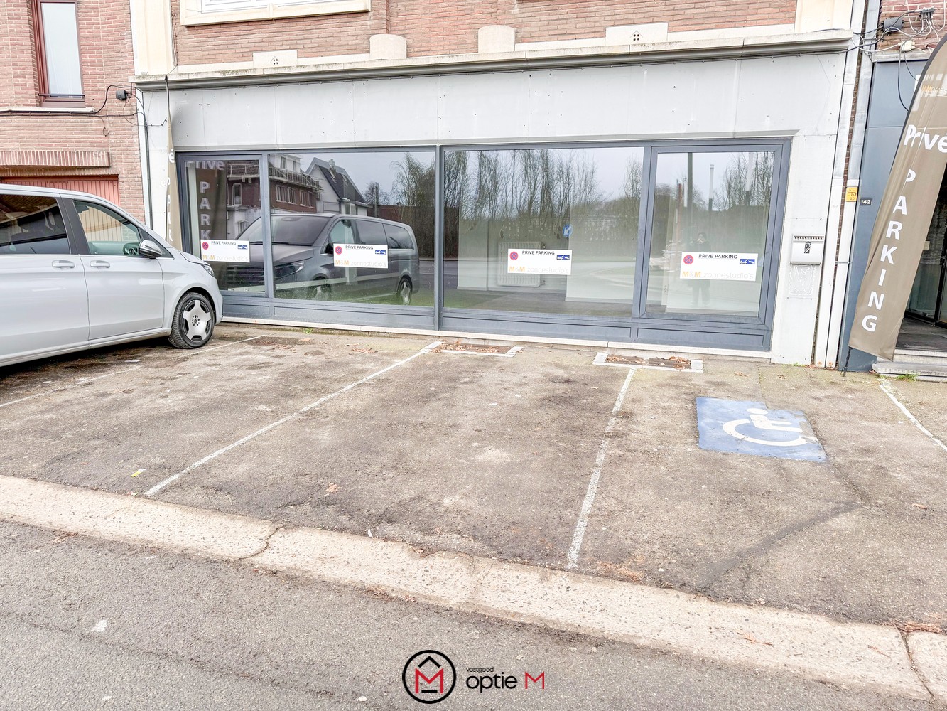 Commercial à louer à Hasselt - photo 2