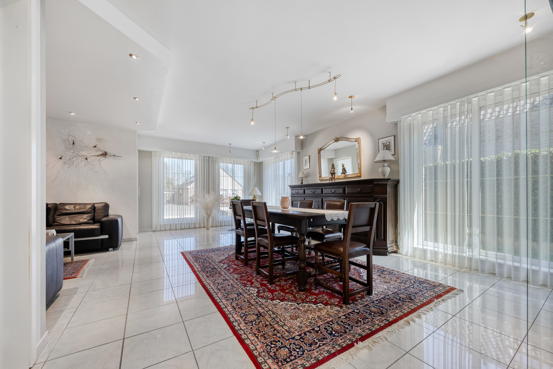 Ruime woning in oase van rust met prachtige tuin - foto 4