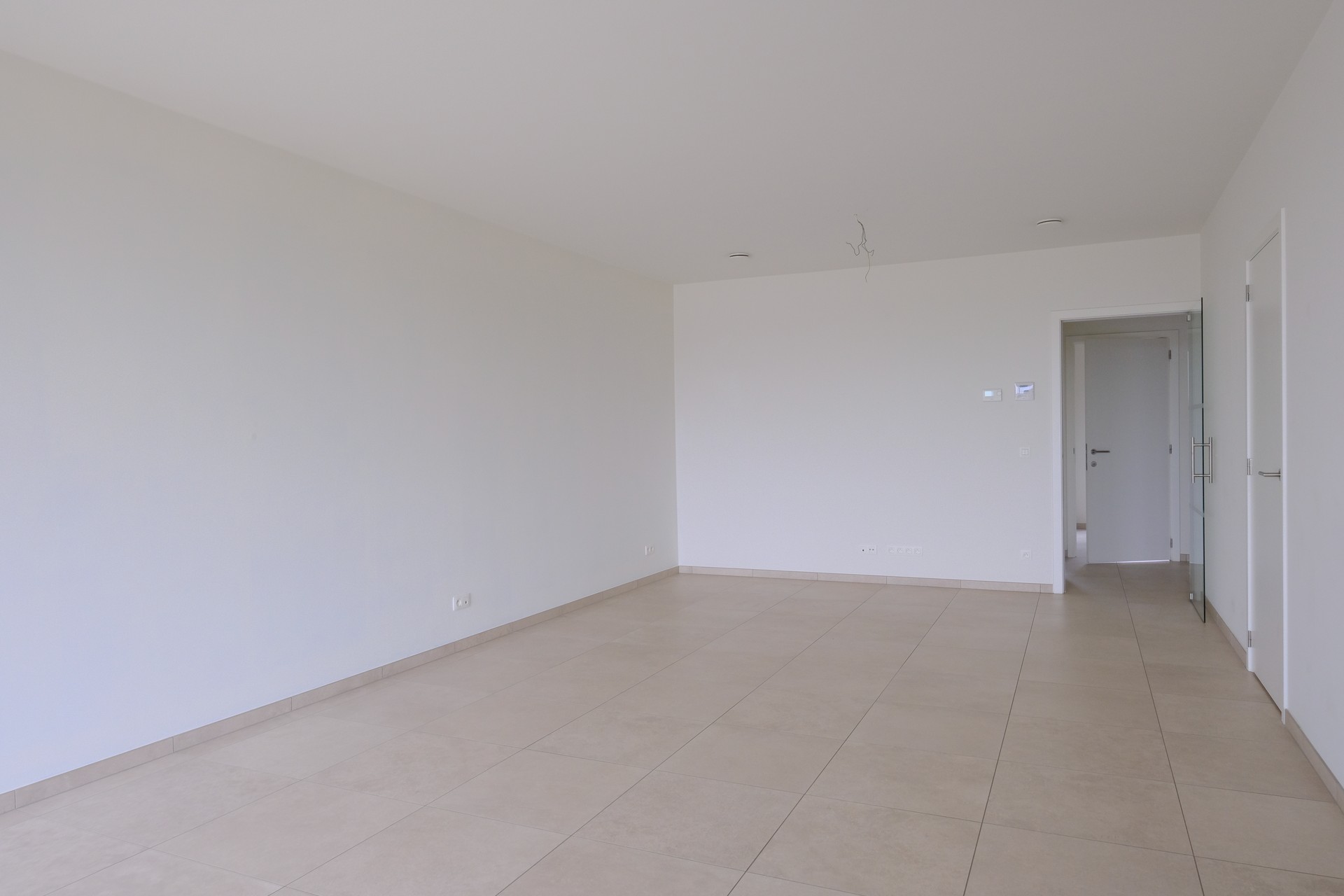 PRACHTIG 2SLPK APP VAN 94M² MET RUIM OVERDEKT TERRAS - photo 3